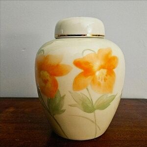 Vintage Asian Porcelain Ginger Jar